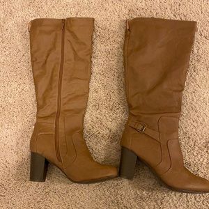 JC boots size 8.5